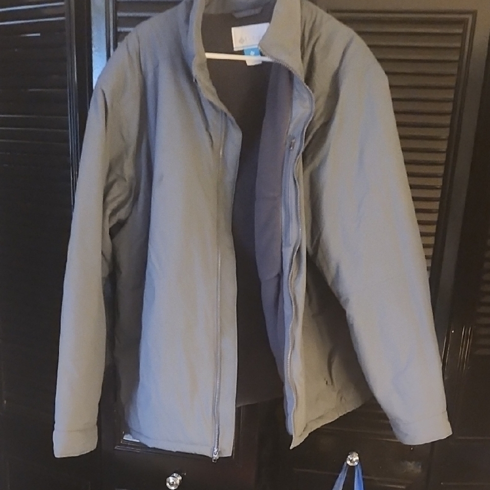 Men's Gray Jacket